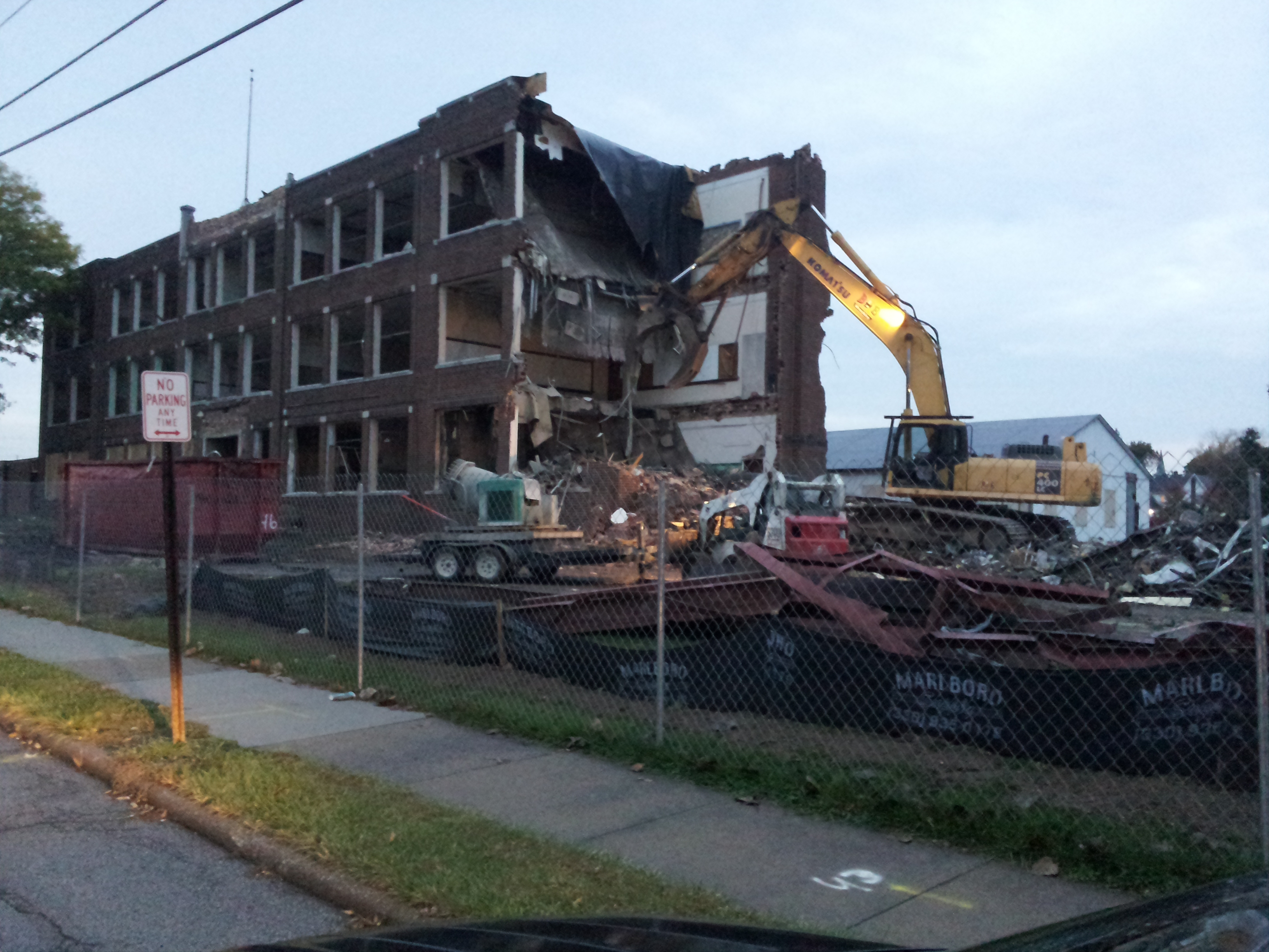 News small post card thumbnail