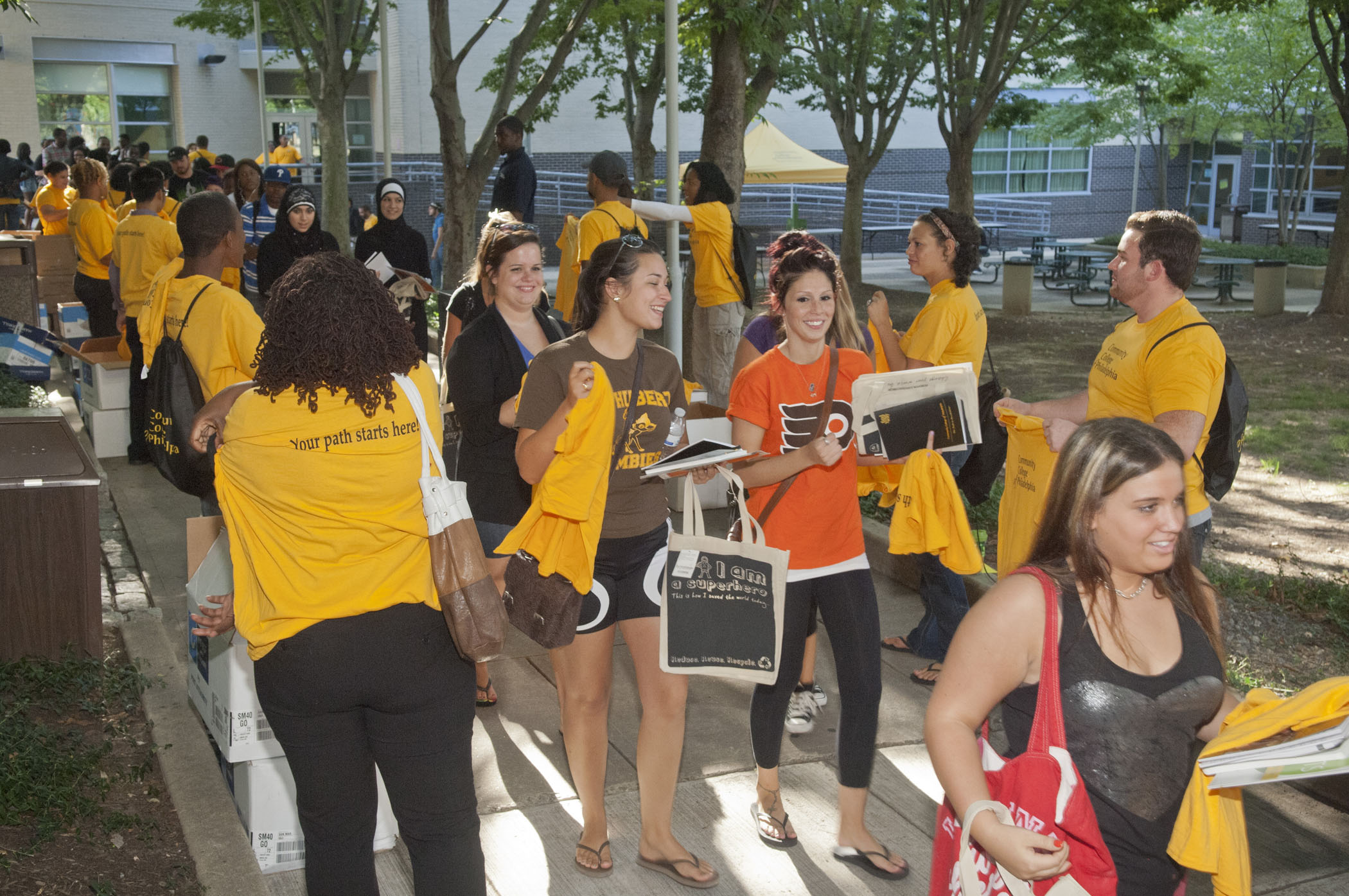 News small post card thumbnail