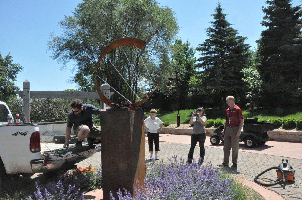 News small post card thumbnail