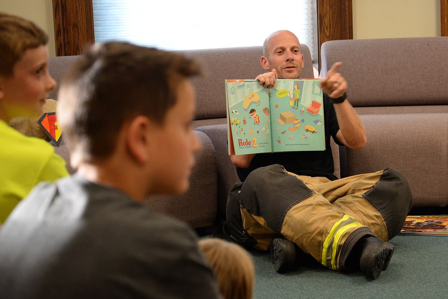 News small post card thumbnail