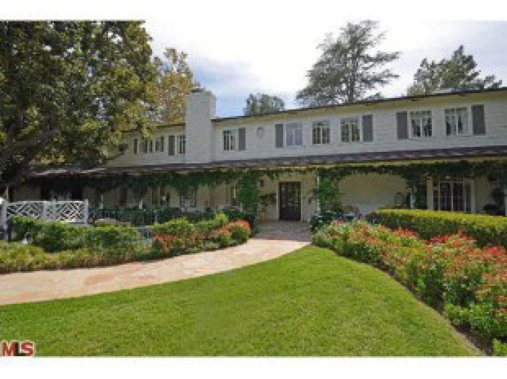 5 Beautiful, MultimillionDollar Homes for Sale in Encino and Tarzana