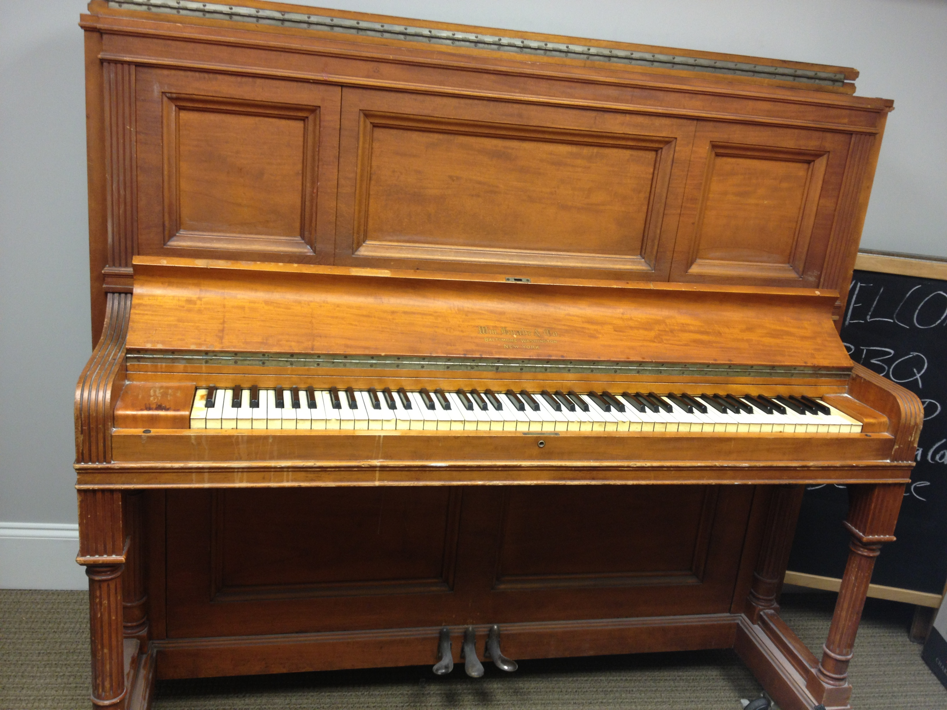 News small post card thumbnail