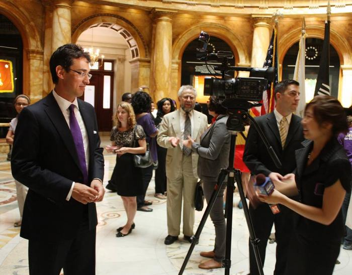 News small post card thumbnail