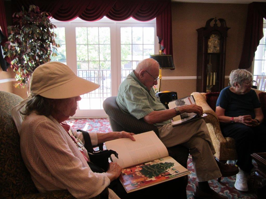 News small post card thumbnail