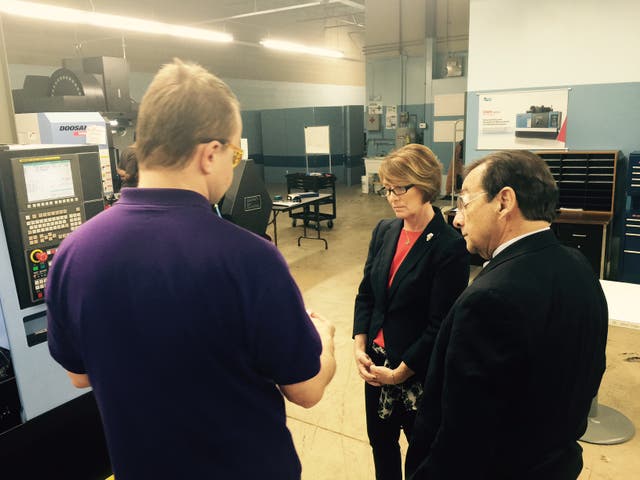 Rep. Conroy Visits Addison Manufacturing Training Facility | Elmhurst ...