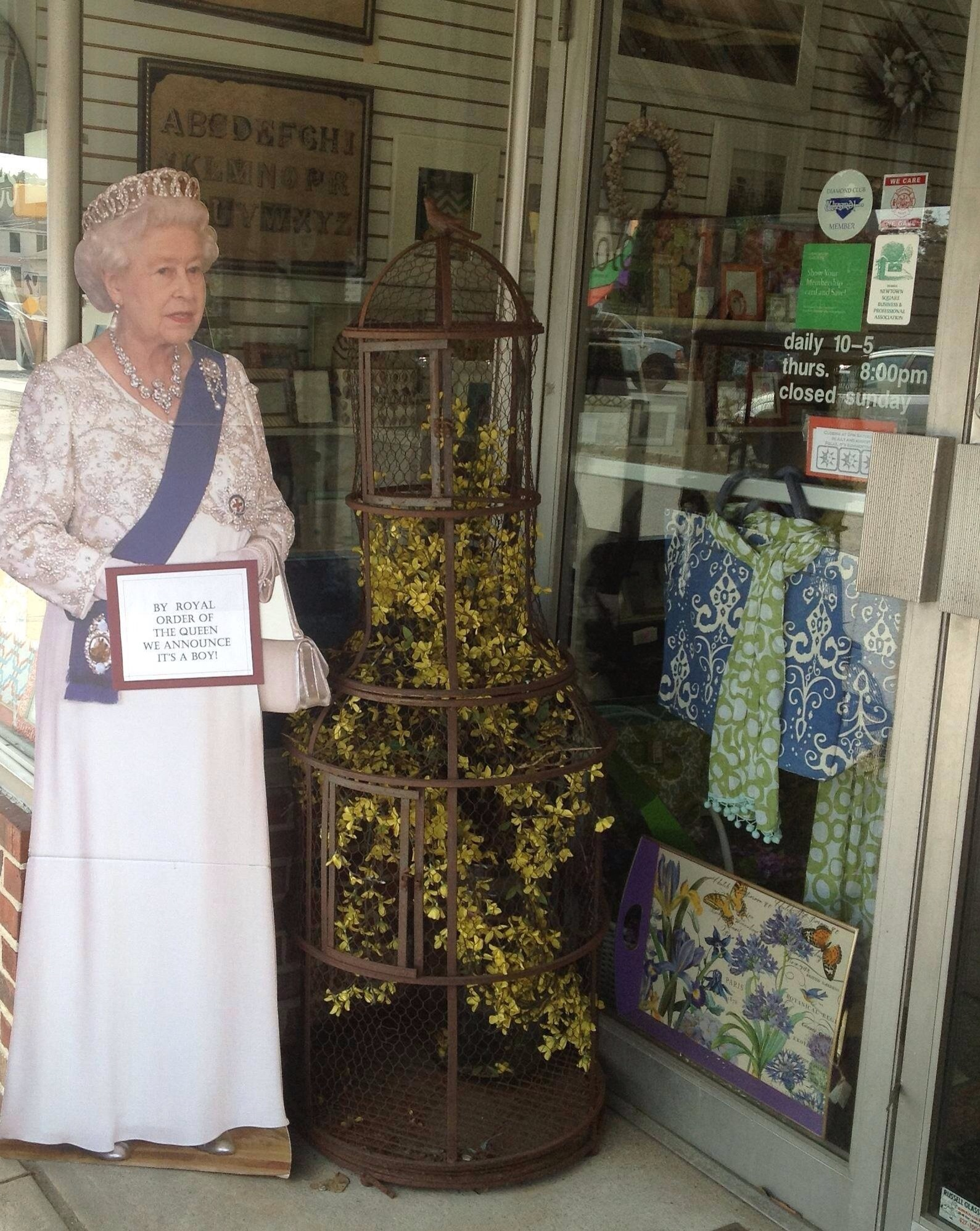 News small post card thumbnail