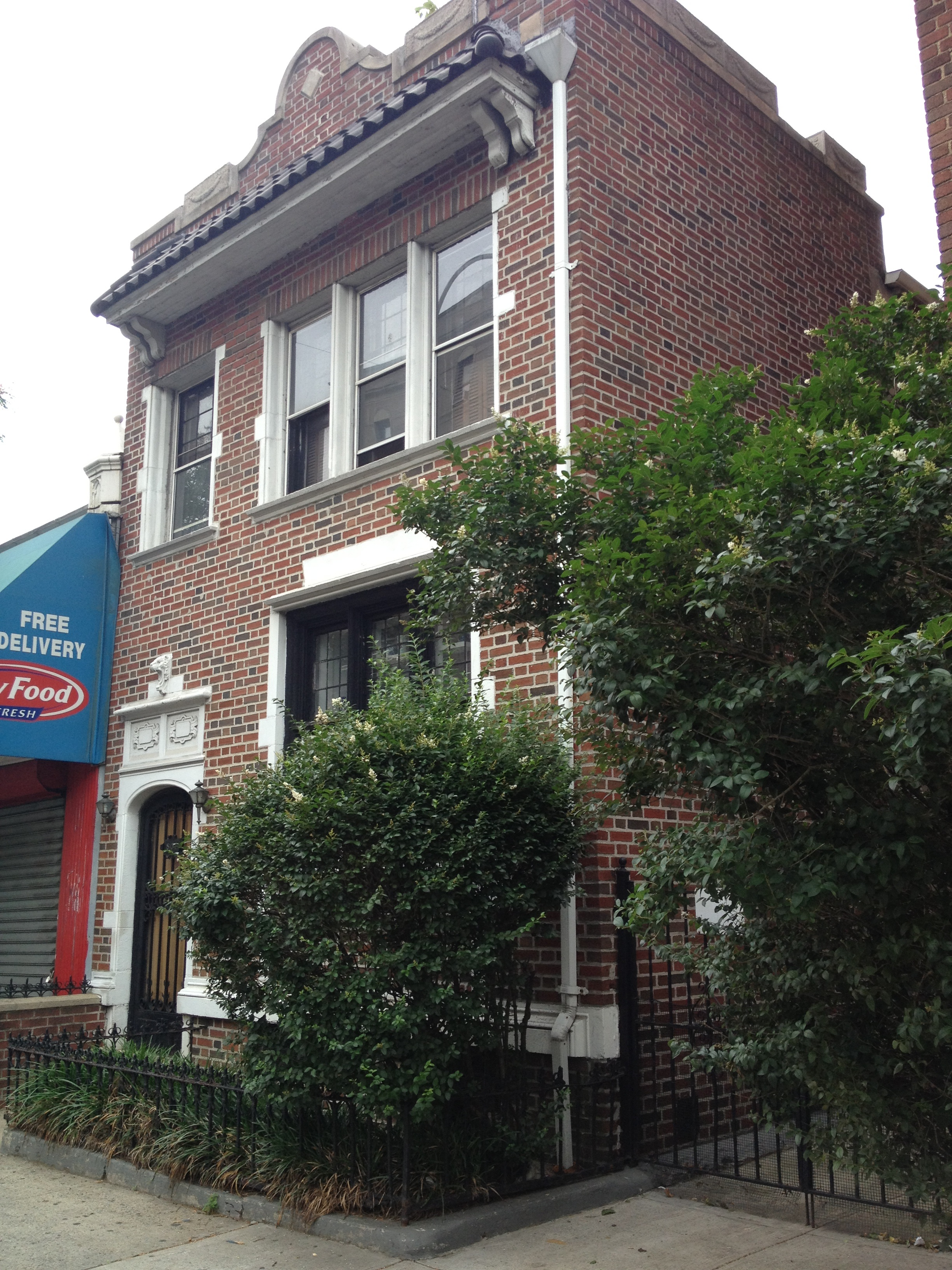 News small post card thumbnail