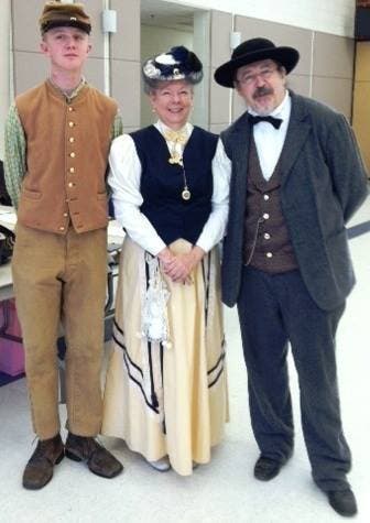 News small post card thumbnail