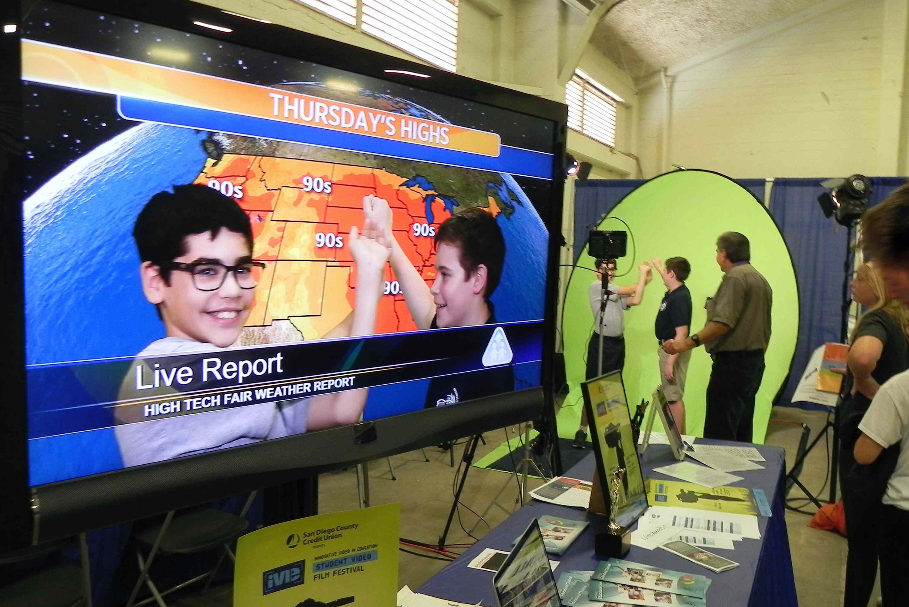 News small post card thumbnail