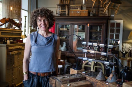 News small post card thumbnail