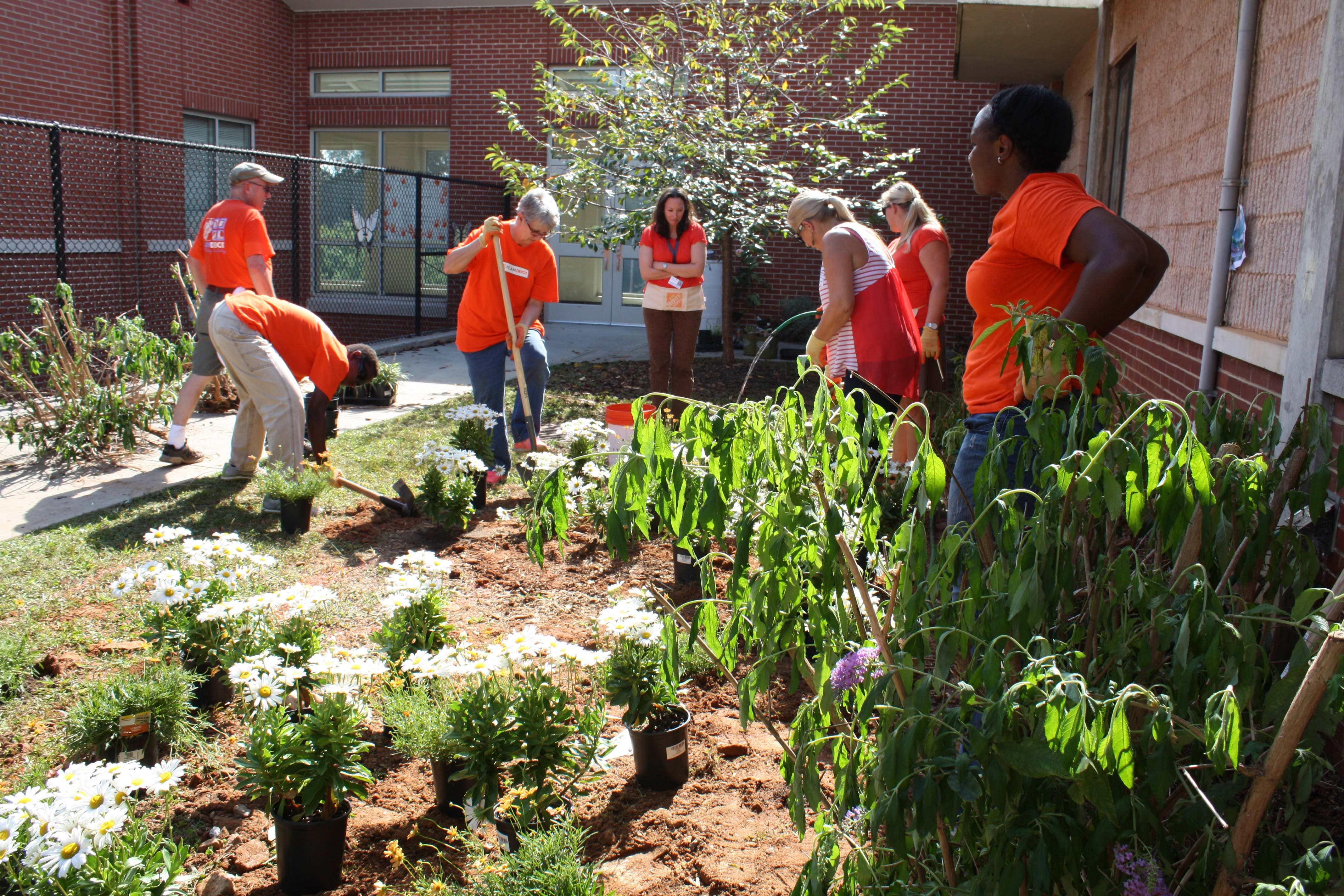 Home Depot Builds Butterfly Garden At Roswell North Elementary 
