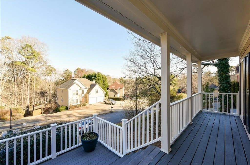 Home Spotlight Great Price For Towne Lake Subdivision Woodstock, GA