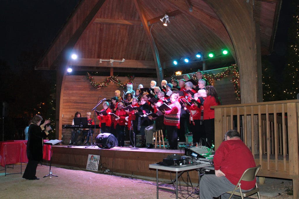 Christmas Season 2012 Arrives in Gwinnett