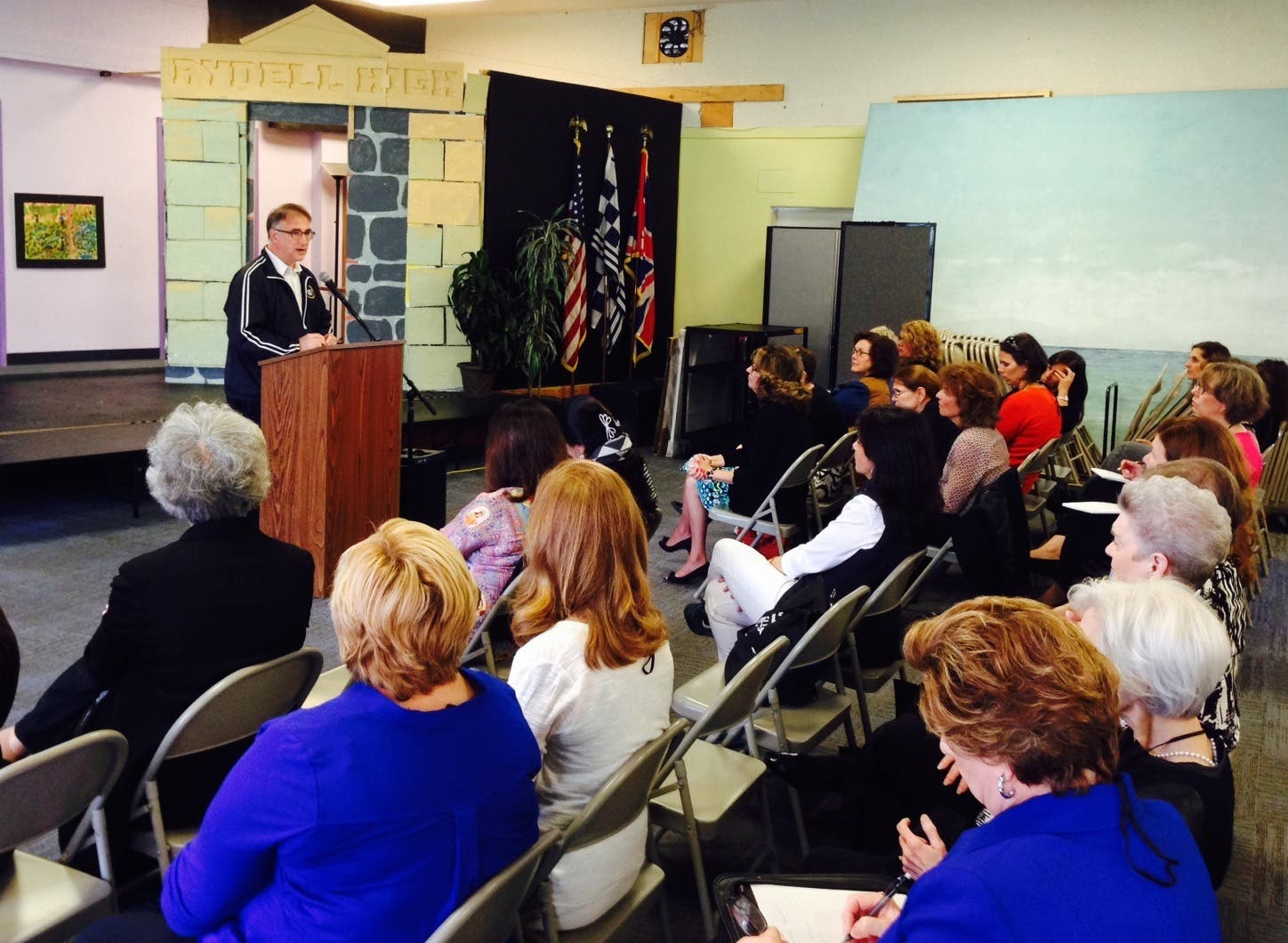 News small post card thumbnail