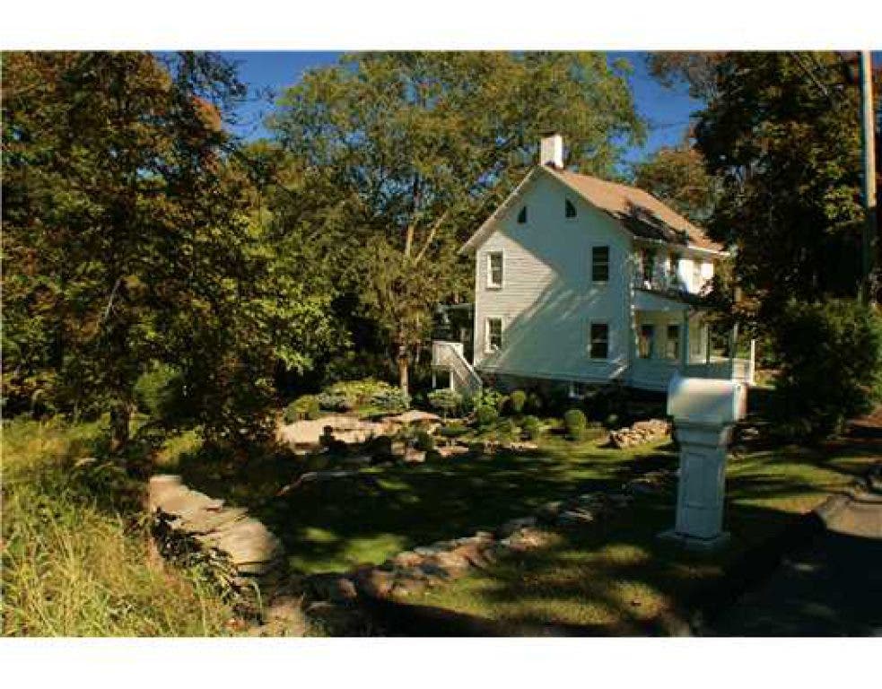 Ding Dong House Hits Market For 3 6 Million Nyack Ny Patch