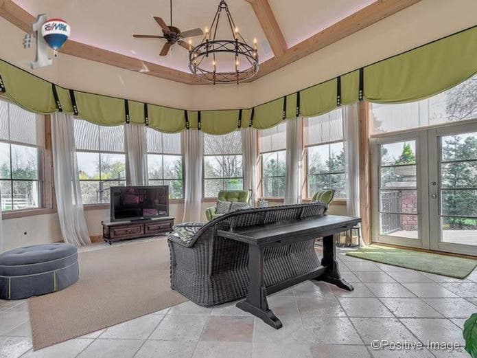 Wow House! Indoor Lap Pool, Golf Simulator, Movie Theater ...