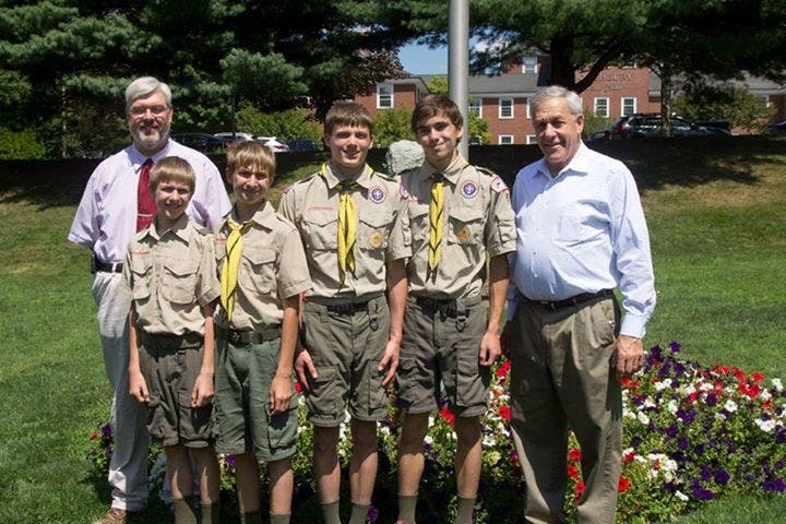 News small post card thumbnail