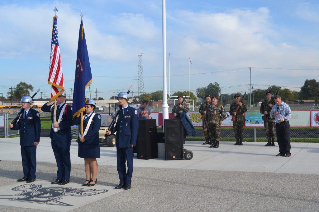 News small post card thumbnail