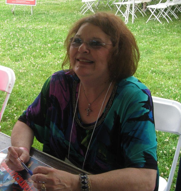 News small post card thumbnail