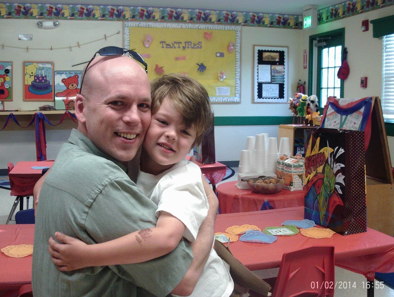 News small post card thumbnail