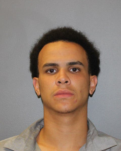 New Haven Man Accused of Assaulting Hamden Police Officer, Stealing a ...