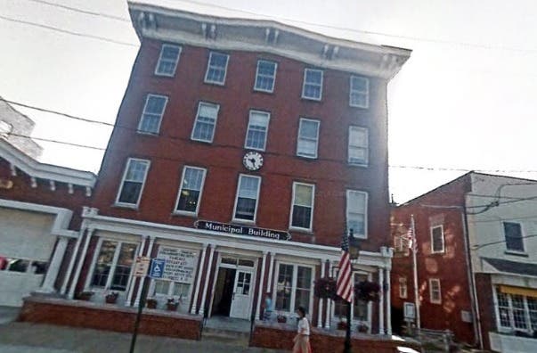 News small post card thumbnail