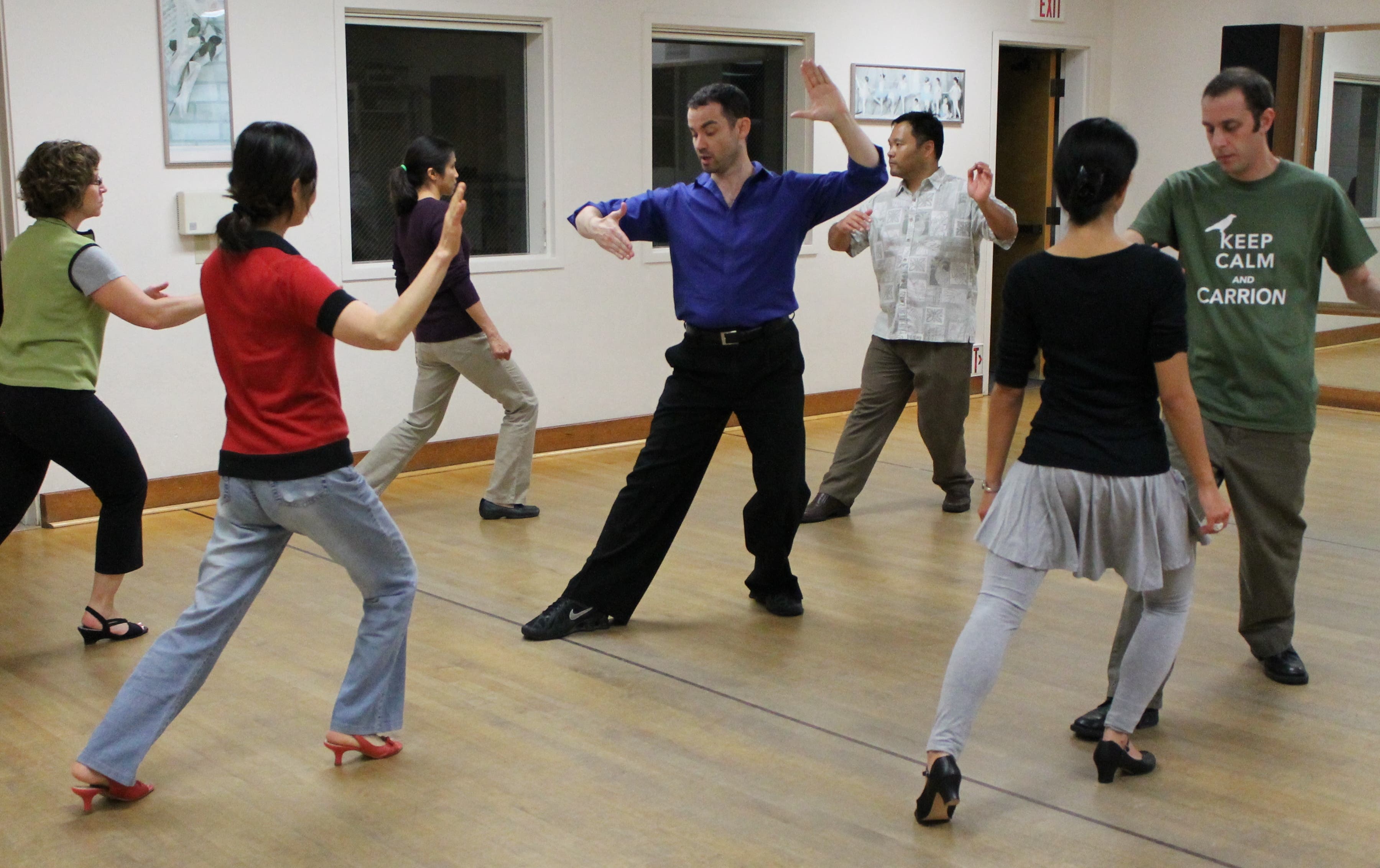 Learn how to dance ballroom