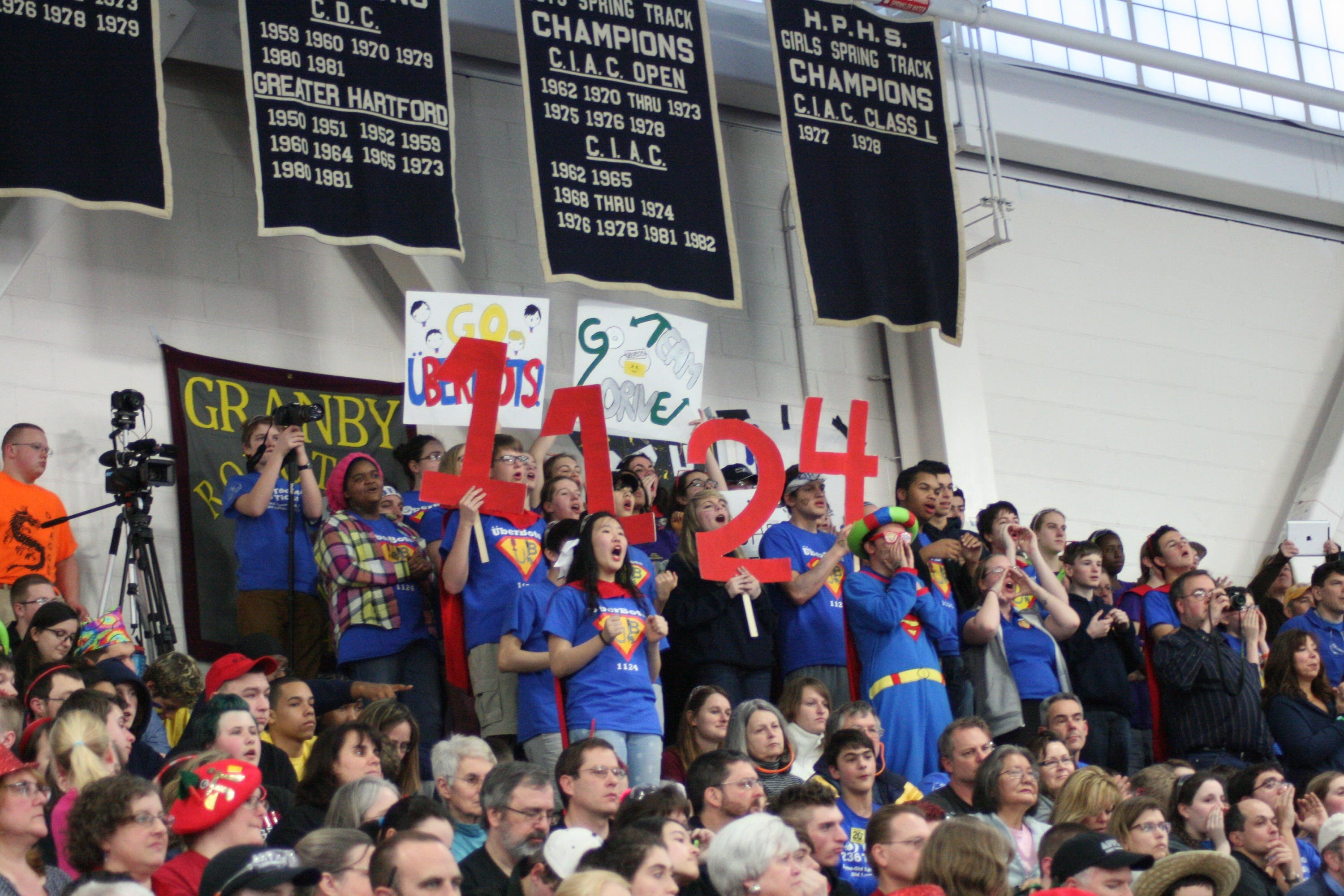 Avon Robotics Team Performs at Hartford; Qualifies for District ...