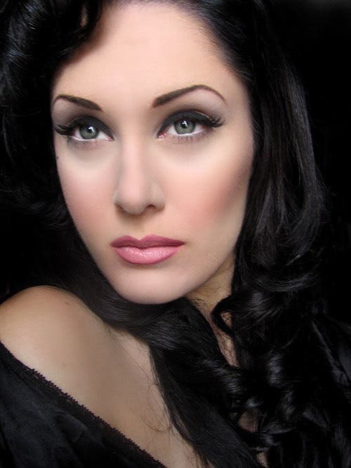 Scottsdale, Arizona's Top Award Winning Hairstylist Opens A Salon