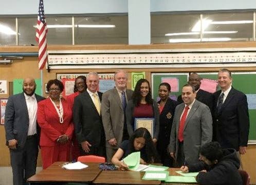 News small post card thumbnail