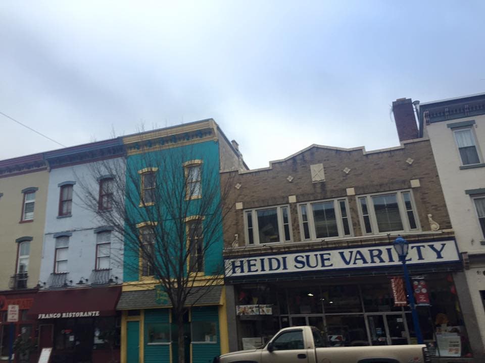 News small post card thumbnail