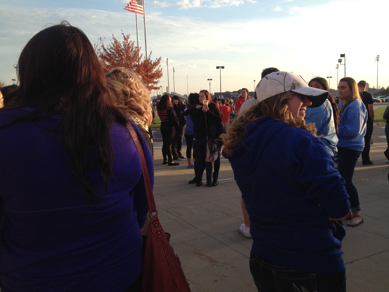 Plainfield Community Gathers to Mourn Teacher | Plainfield, IL Patch