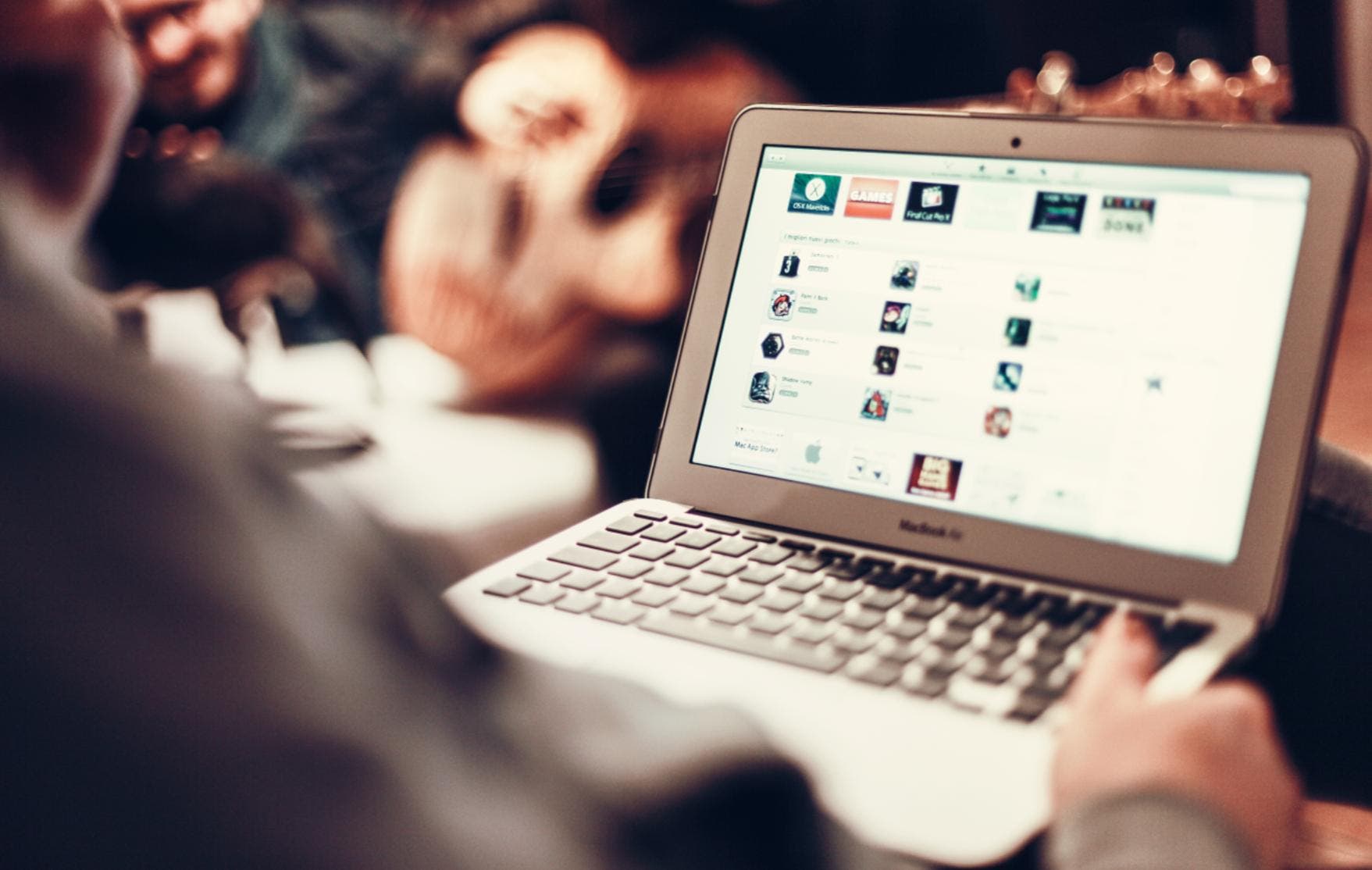 News small post card thumbnail