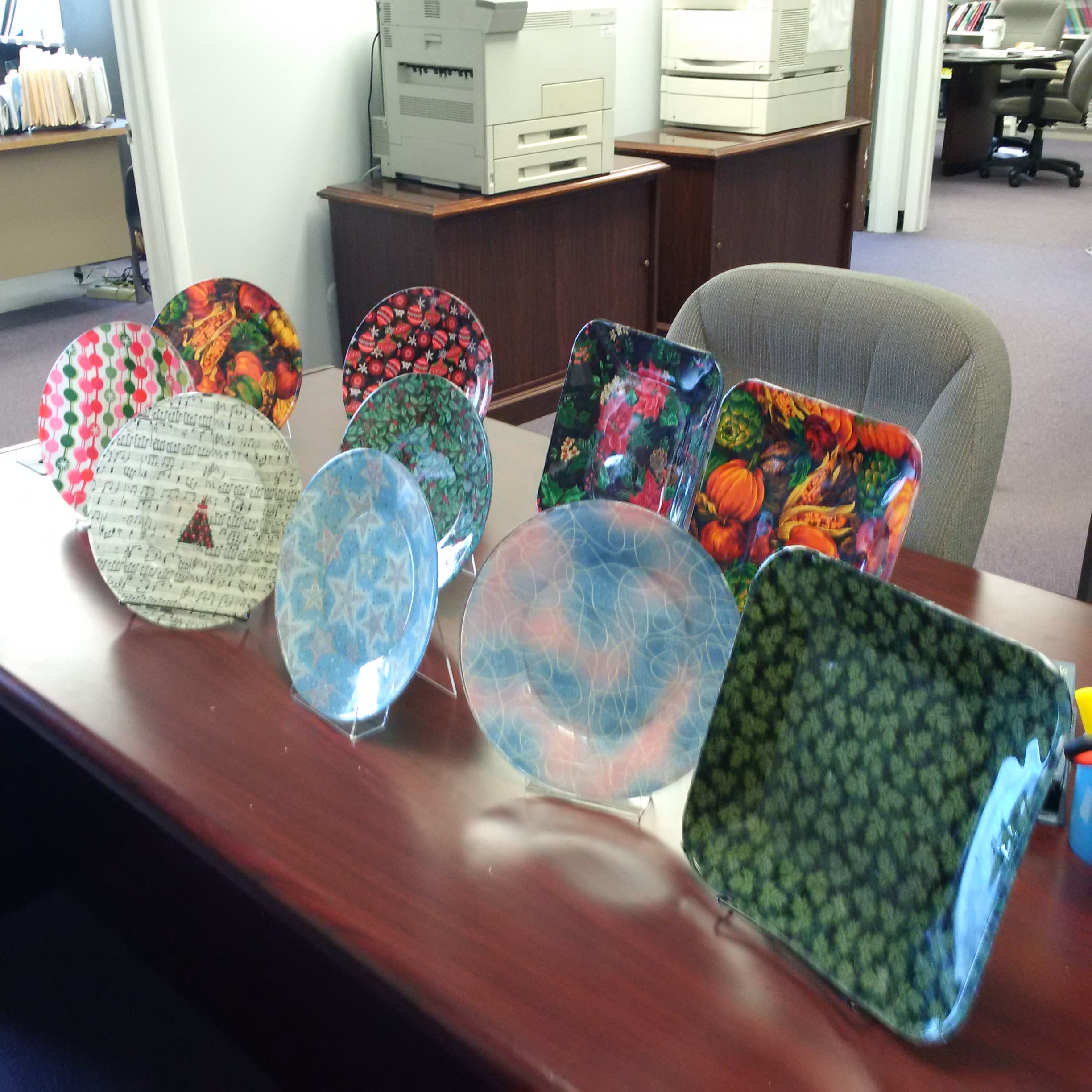 News small post card thumbnail