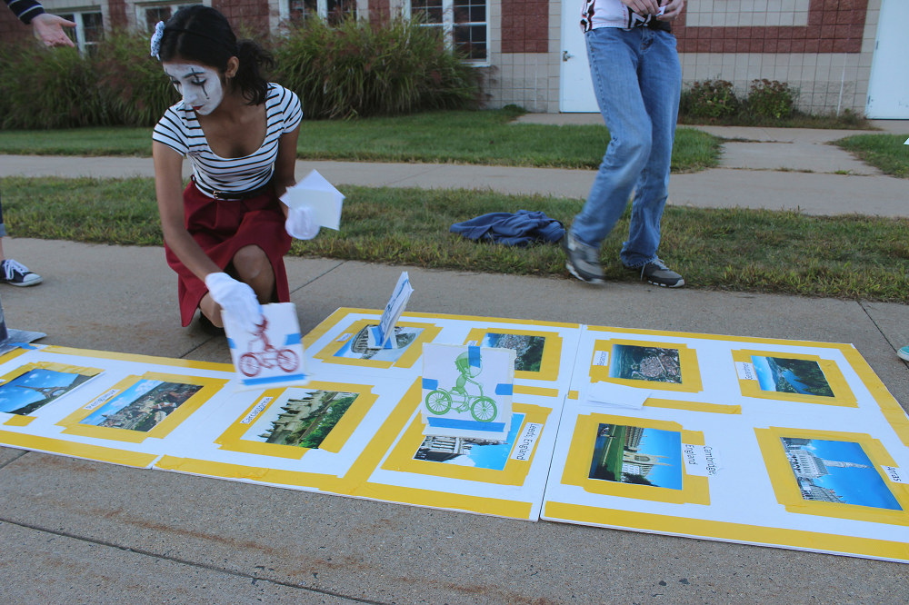 News small post card thumbnail