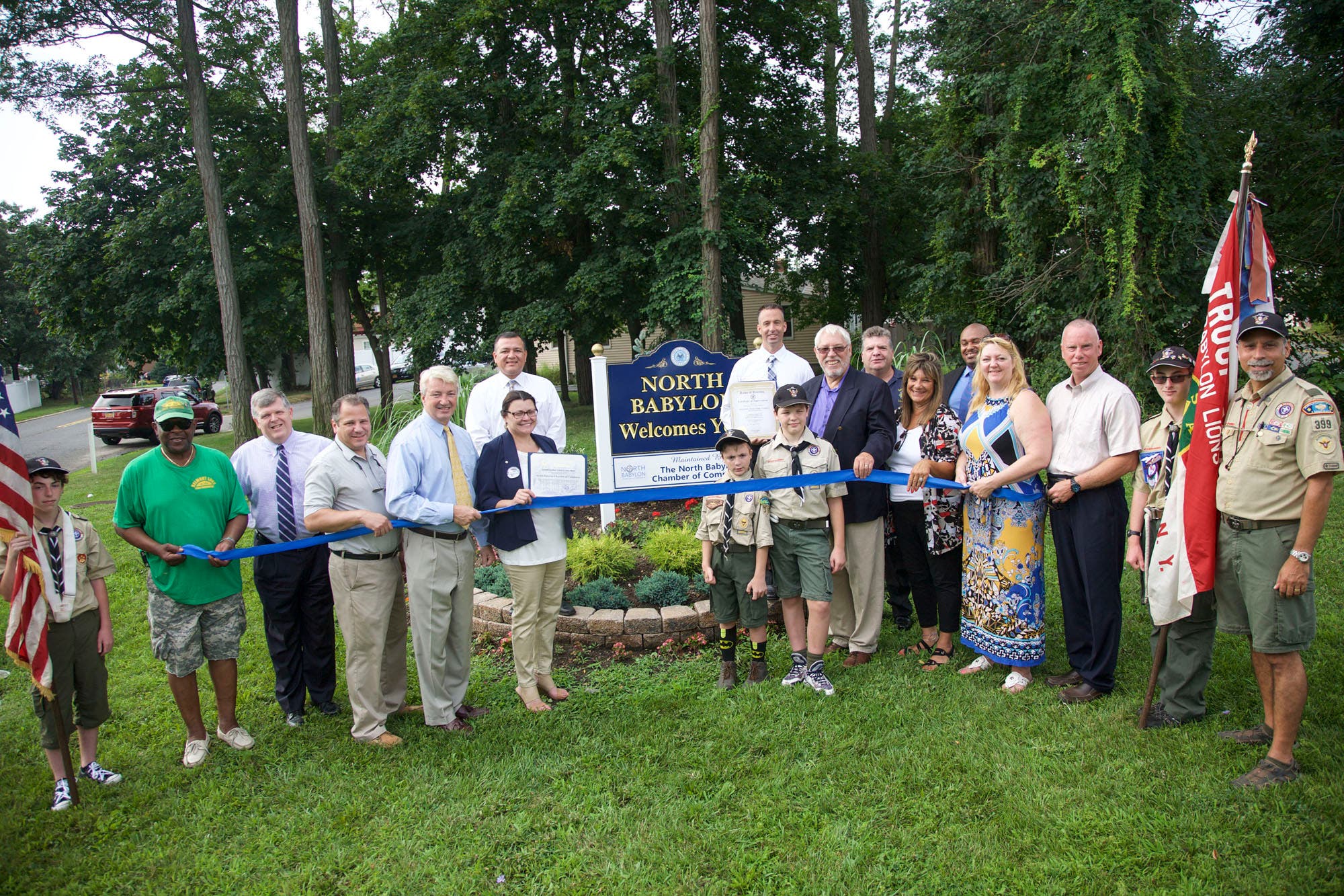 News small post card thumbnail