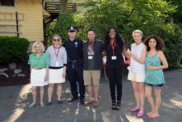 News small post card thumbnail