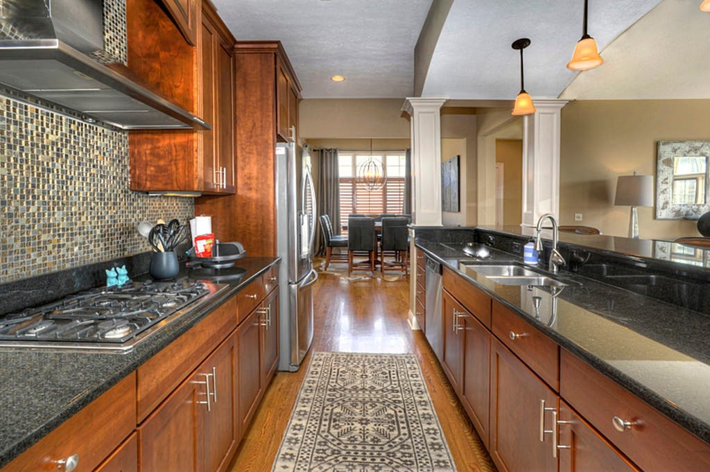ICYMI Johnny Manziel's Former Home Still for Sale [PHOTOS] AvonAvon