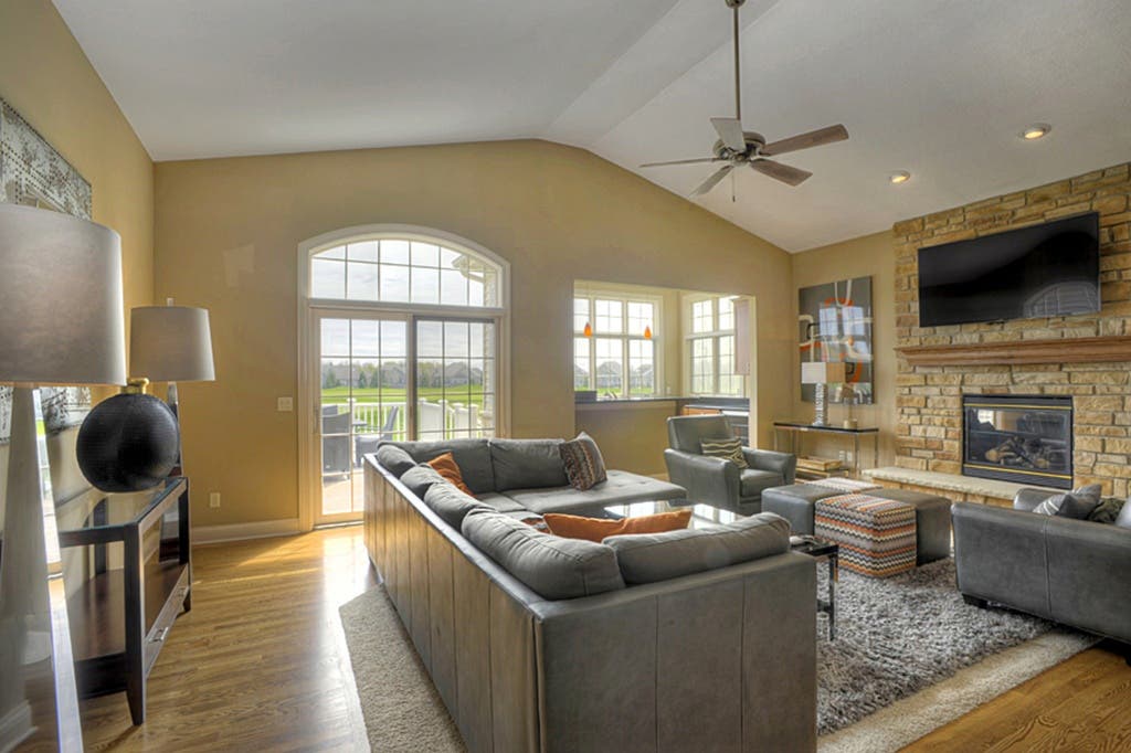 ICYMI Johnny Manziel's Former Home Still for Sale [PHOTOS] AvonAvon