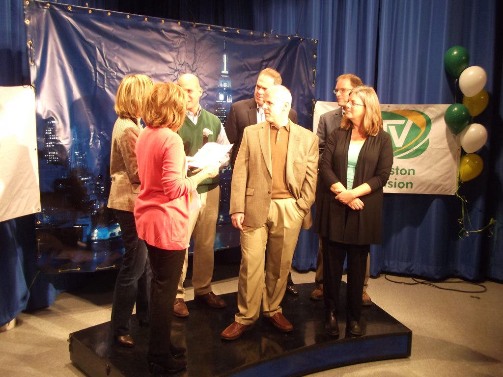 News small post card thumbnail