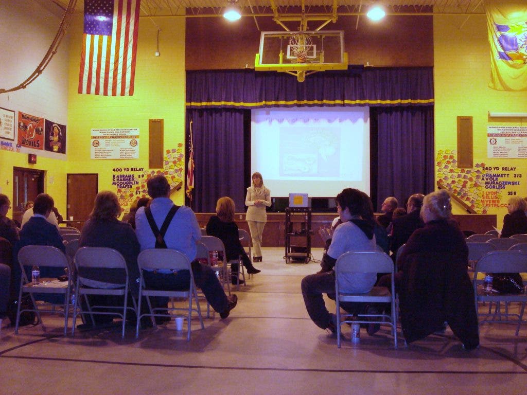 News small post card thumbnail