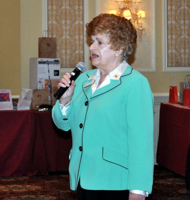 New Hyde Park Chamber Installs Officers, Directors New Hyde Park, NY