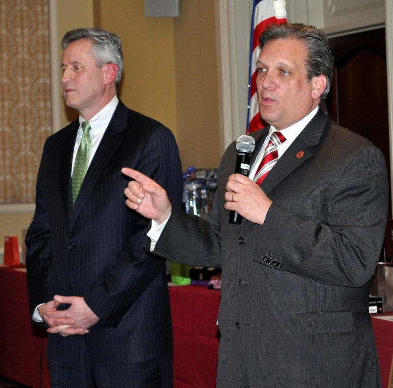 New Hyde Park Chamber Installs Officers, Directors New Hyde Park, NY