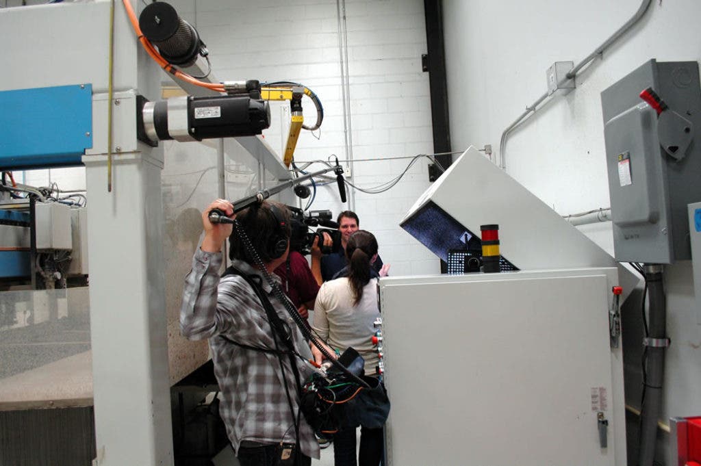 News small post card thumbnail