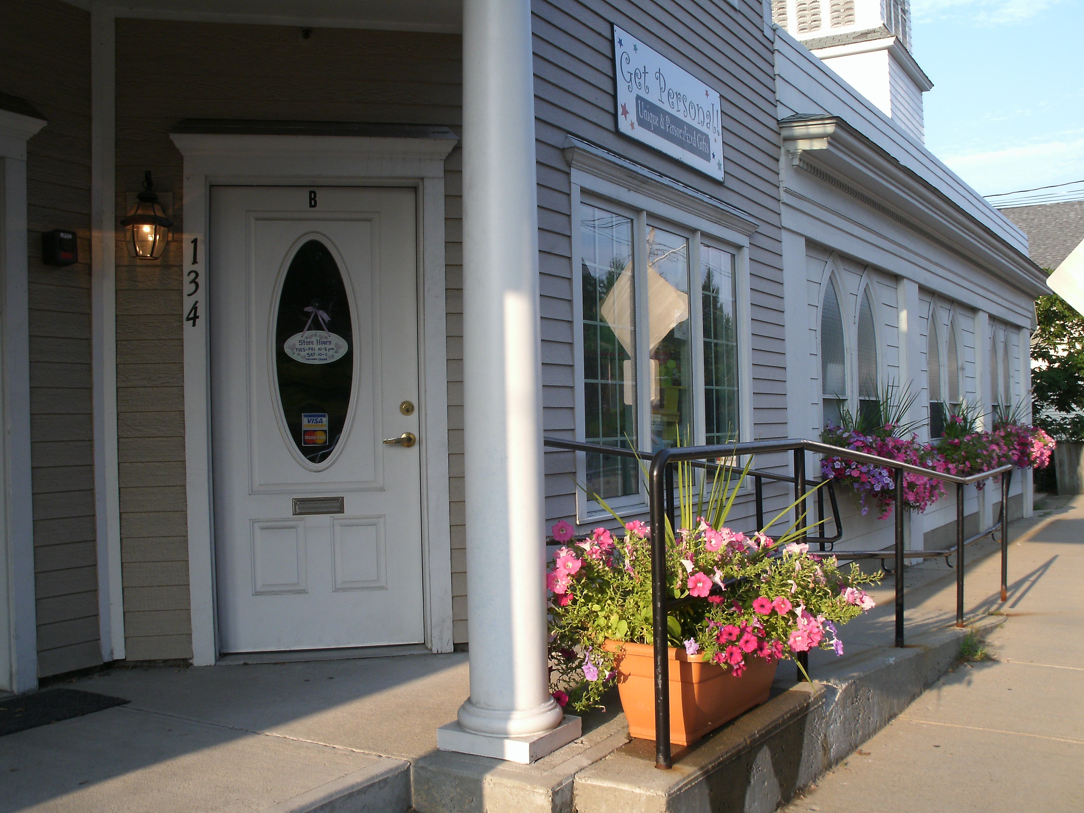 News small post card thumbnail