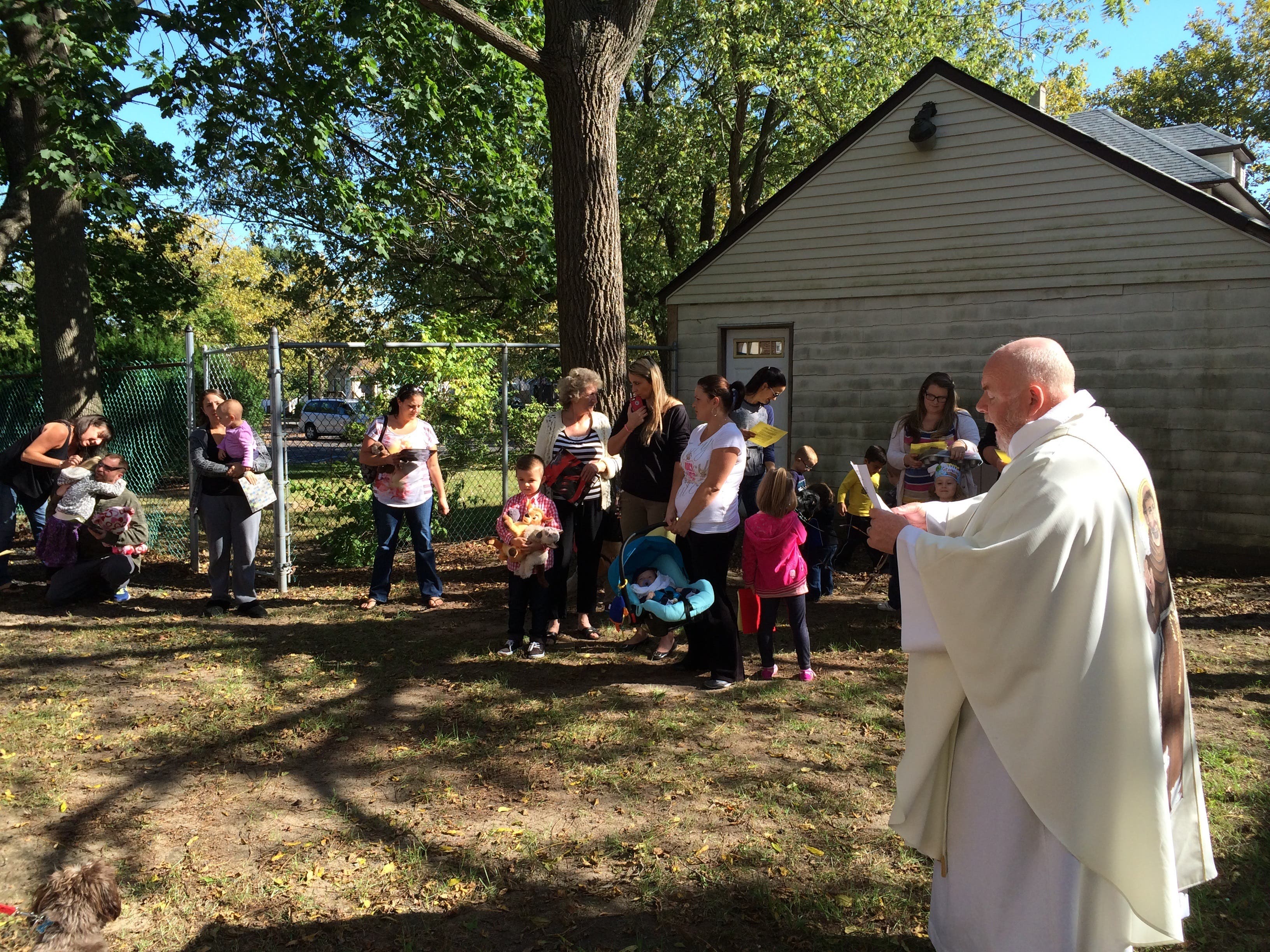 News small post card thumbnail