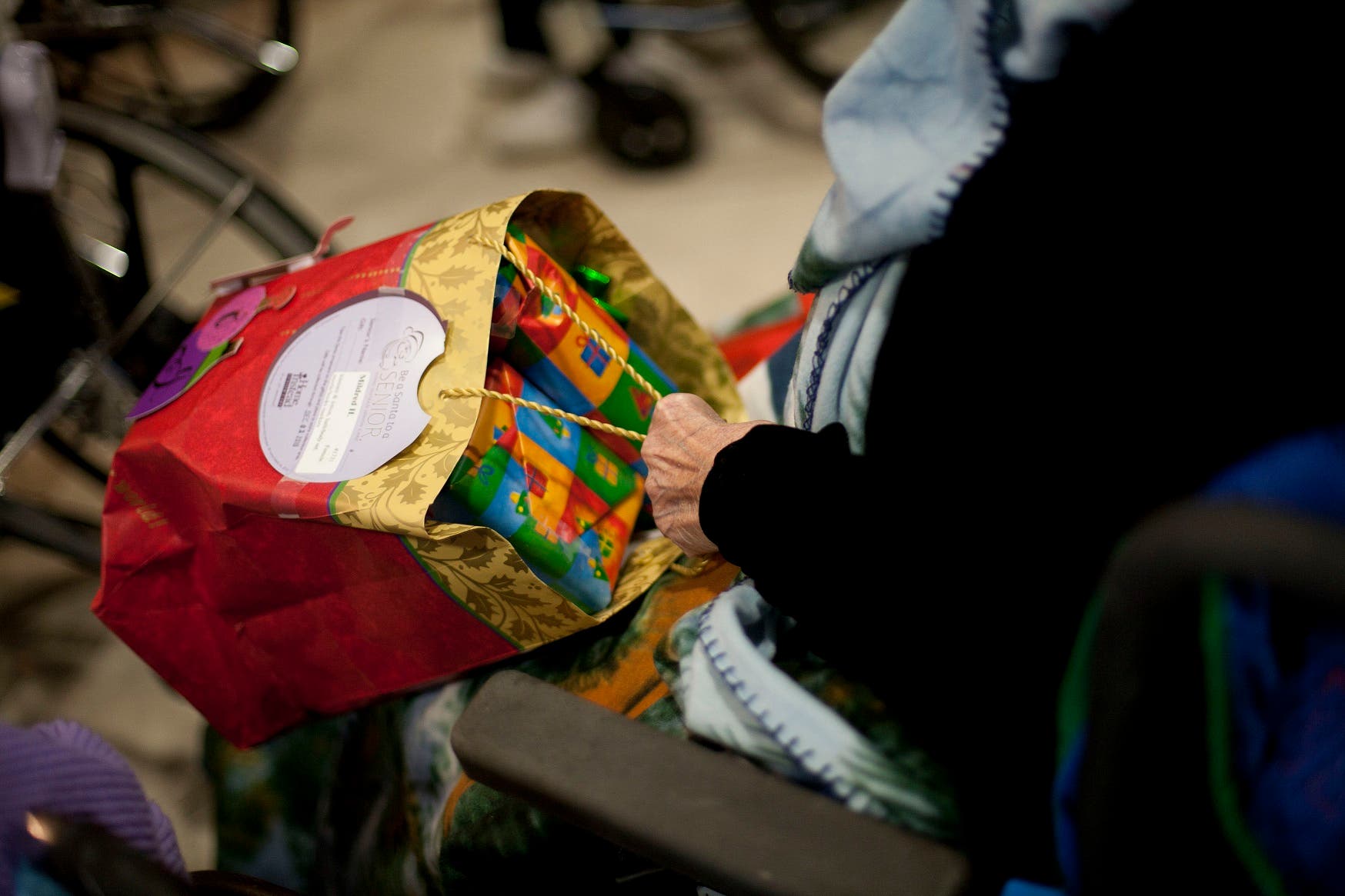 News small post card thumbnail