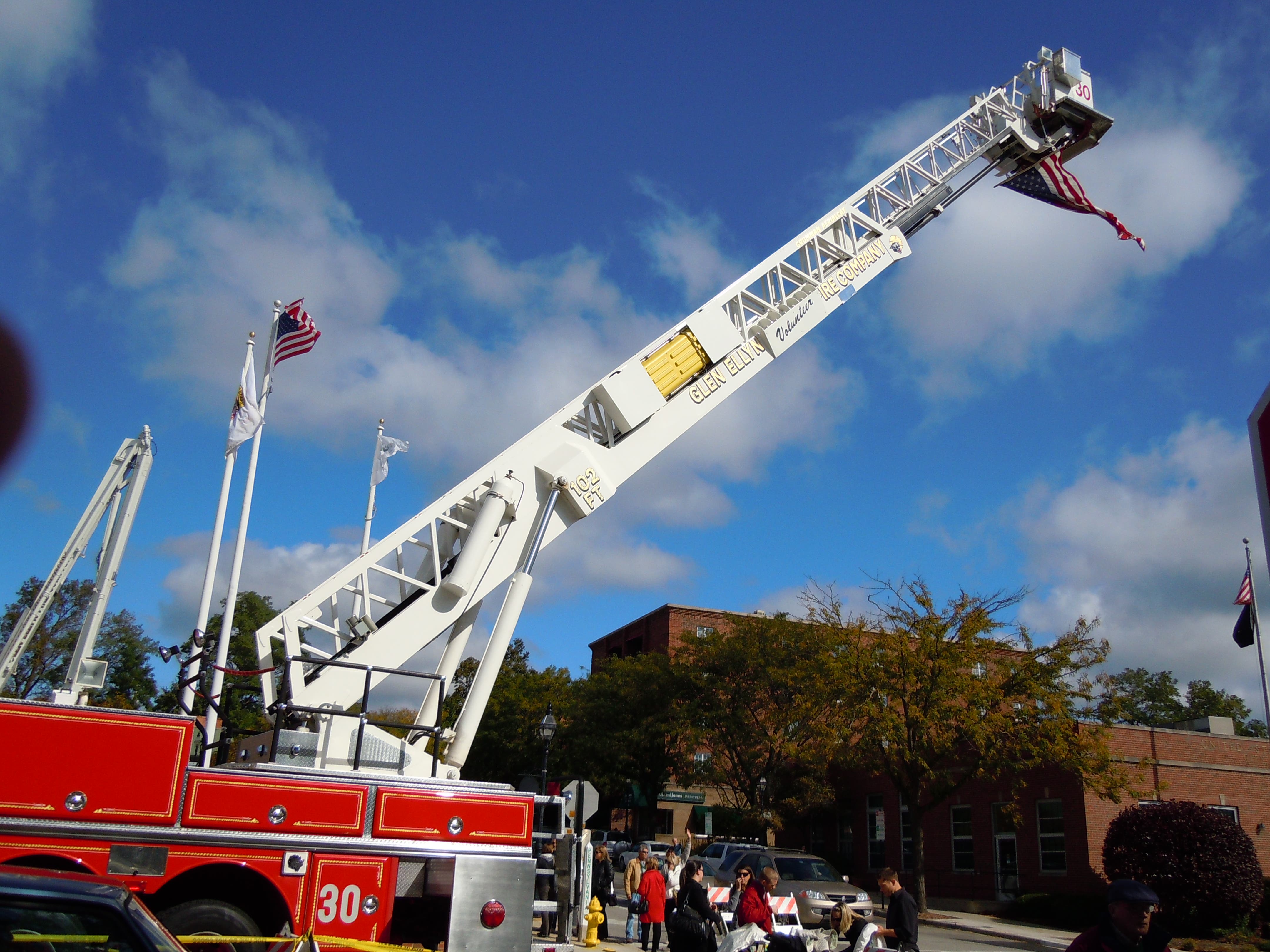 Glen Ellyn Volunteer Fire Company Holds Annual Open House Saturday