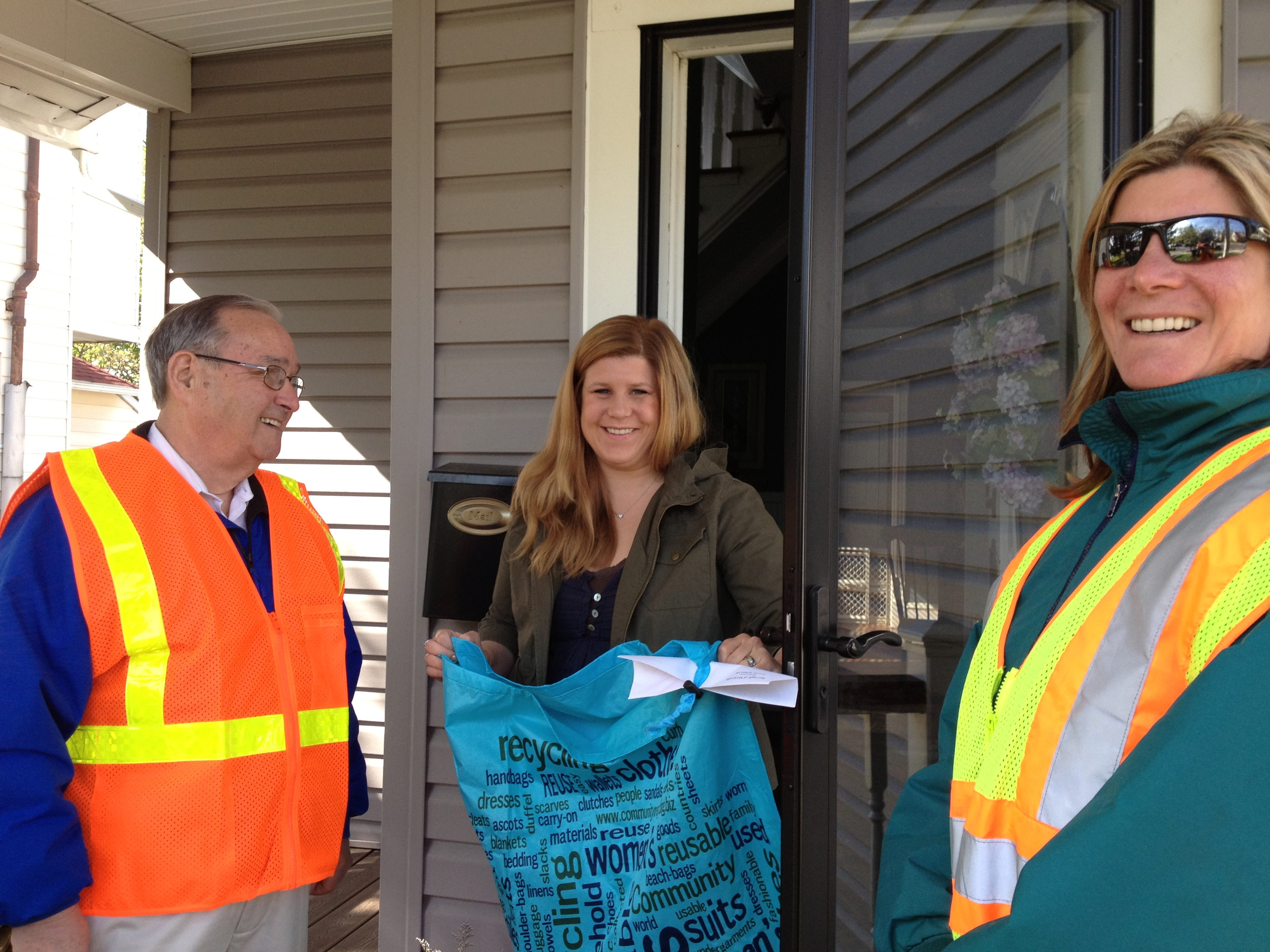 News small post card thumbnail