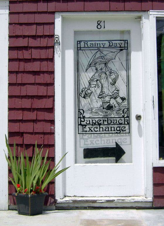 News small post card thumbnail